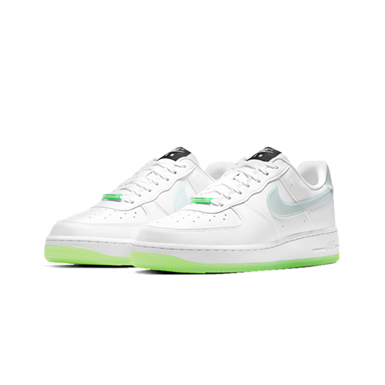 تصویر Nike Air Force 1 LX Reflex