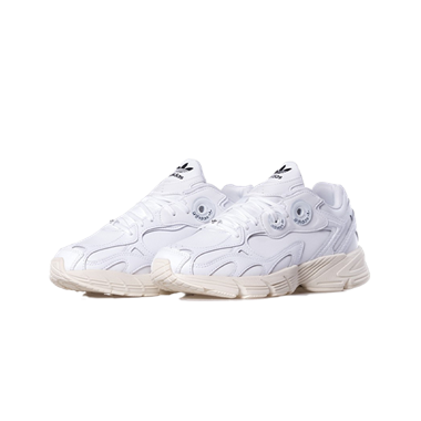 تصویر Adidas Astir Triple White